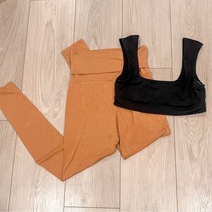 New Offline by Aerie Black Bra and Leggings Bundle Size Medium